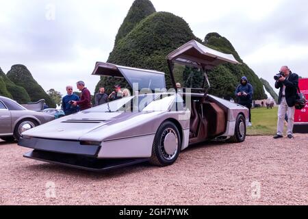 1979 Aston Martin Bulldog Concept car all'Hampton Court Concours D' Elegance 2021 Foto Stock