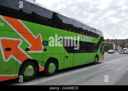 Copenaghen, Danimarca.,06 Settembre 2021 , bassa fiera verde Flixbus nella capitale danese Copenhagen Denamrk. (Foto..Francis Joseph Dean/Dean Pictures) Foto Stock