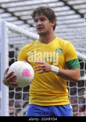 Brasile Alexandre Pato.Brazil / Bielorussia durante la partita olimpica 2012 del Gruppo C a Old Trafford, Manchester Regno Unito il 29 luglio 2012. Foto Stock