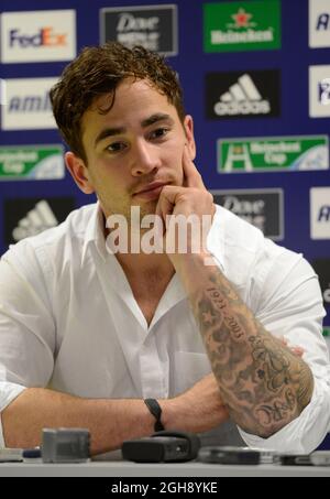 Danny Cipriani di sale Sharks durante la conferenza stampa prima della partita della Heineken Cup Pool Six tra sale Sharks e Cardiff Blues al Salford City Stadium il 14 ottobre 2012. Foto Stock