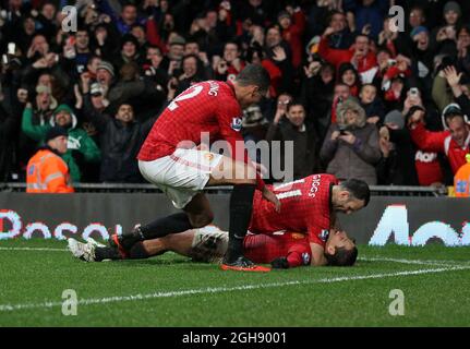 Javier Hernandez del Manchester United festeggia il suo quarto gol durante la partita di calcio della Barclays Premier League tra Manchester United e Newcastle United all'Old Trafford Stadium di Manchester, Regno Unito, il 26 dicembre 2012. Foto David KleinSportimage Foto Stock