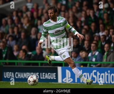 Georgios Samaras di Celtic in azione durante la partita UEFA Champions League Group H tra Celtic e Ajax al Celtic Park Stadium il 22 ottobre 2013, Glasgow, Scozia, Foto Stock