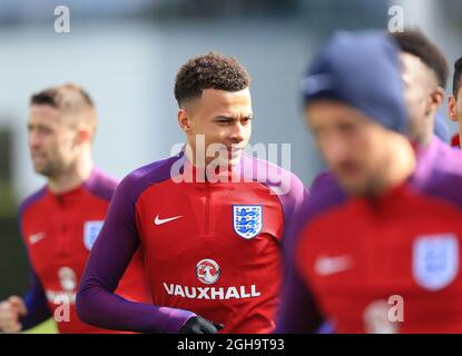 DELE Alli in azione durante la formazione presso il Tottenham Hotspur Training Center. Il credito fotografico dovrebbe essere: David Klein/Sportimage via PA Images Foto Stock