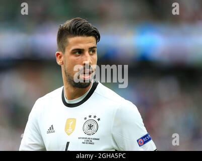 Sami Khedira in azione in Germania durante la partita del Campionato europeo UEFA 2016 al Parc Des Princes di Parigi. Data foto 20 giugno 2016 Pic David Klein/Sportimage via PA Images Foto Stock