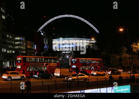 Una vista generale dello stadio di Wembley durante la partita del gruppo e Champions League al Wembley Stadium di Londra. Data foto 2 novembre 2016 Pic David Klein/Sportimage via PA Images Foto Stock