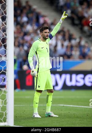Hugo Lloris in azione in Francia durante la partita amichevole allo Stadio Stade De France, Parigi Foto data 13 giugno 2017. Il credito dovrebbe essere: David Klein/Sportimage via PA Images Foto Stock