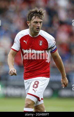 Lee Frecklington di Rotherham Utd durante la stagione amichevole al Aesseal New York Stadium, Rotherham. Data foto: 21 luglio 2017. Il credito dovrebbe essere: Simon Bellis/Sportimage via PA Images Foto Stock