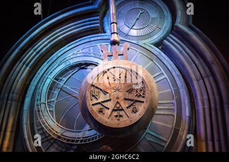 Grande orologio all'entrata di Hogwards - Harry Potter Foto Stock