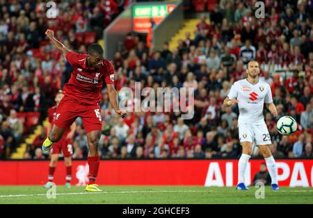 Daniel Sturridge di Liverpool segna il suo terzo gol durante la partita di prima stagione all'Anfield Stadium di Liverpool. Data foto 7 agosto 2018. Il credito dovrebbe essere: Matt McNulty/Spaltimage via PA Images Foto Stock