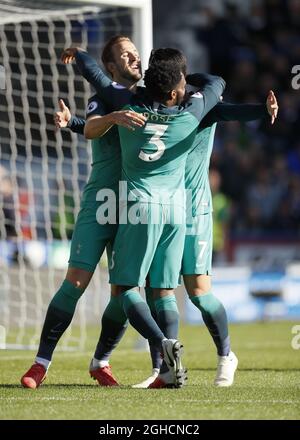 Harry Kane di Tottenham salta per festeggiare il secondo gol durante la partita della Premier League al John Smith's Stadium, Huddersfield. Data foto 29 settembre 2018. Il credito dovrebbe essere: Simon Bellis/Sportimage via PA Images Foto Stock