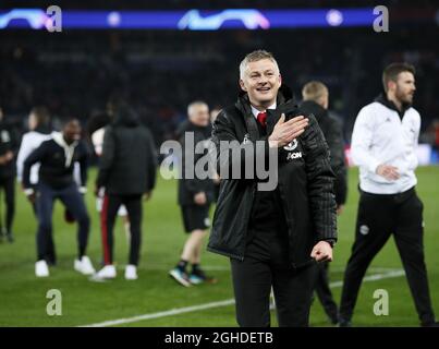 Ole Gunnar Solskjaer, il Manchester United, celebra il fischio finale durante la partita della UEFA Champions League Round di sedici partite al Parc des Princes Stadium di Parigi. Data foto: 6 marzo 2019. Il credito dovrebbe essere: David Klein/Sportimage via PA Images Foto Stock