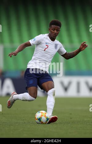 Demarai Grey of England durante la partita UEFA Under-21 Championship 2019 a Dino Manuzzi, Cesena. Data foto: 21 giugno 2019. Il credito d'immagine dovrebbe essere: Jonathan Moscrop/Sportimage via PA Images Foto Stock