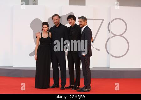 Venezia, . 06 settembre 2021. 78th Venice Film Festival 2021, Red Carpet 'la Cajaa' .Pictured: Cast Credit: Independent Photo Agency/Alamy Live News Foto Stock