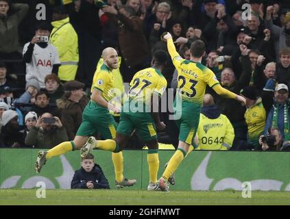 Teemu Pukki di Norwich City festeggia la parificazione dal punto di rigore durante la partita della Premier League al Tottenham Hotspur Stadium di Londra. Data foto: 22 gennaio 2020. Il credito dovrebbe essere: David Klein/Sportimage via PA Images Foto Stock