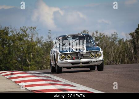 197 Aurelien Letheux/Gerry Blyenberg fra/Bel Alfa Romeo 2600 Sprint 1965, azione durante il Tour Auto 2021 il 1 settembre, in Francia. Foto Alexandre Guillaumot / DPPI Foto Stock