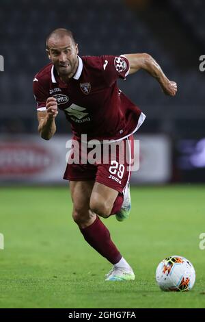 Il difensore italiano del Torino FC Lorenzo De Silvestri corre dopo la palla durante la Serie A allo Stadio Grande Torino. Data foto: 8 luglio 2020. Il credito d'immagine dovrebbe essere: Jonathan Moscrop/Sportimage via PA Images Foto Stock