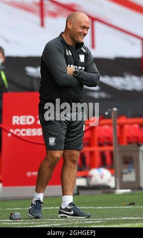 Al Neil Preston manager durante la partita Pre Season friendly a Bramall Lane, Sheffield. Data foto: 4 settembre 2020. Il credito dovrebbe essere: Simon Bellis/Sportimage via PA Images Foto Stock