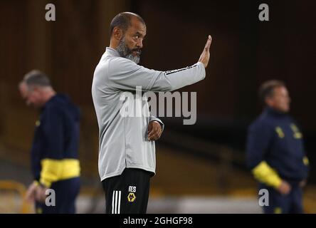 Wolverhampton Wanderers manager Nuno Espirito Santo durante la partita della Carabao Cup a Molineux, Wolverhampton. Data foto: 17 settembre 2020. Il credito dovrebbe essere: Darren Staples/Sportimage via PA Images Foto Stock