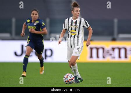 Aurora Galli della Juventus durante la partita della UEFA Womens Champions League allo Stadio Juventus di Torino. Data foto: 9 dicembre 2020. Il credito d'immagine dovrebbe essere: Jonathan Moscrop/Sportimage via PA Images Foto Stock