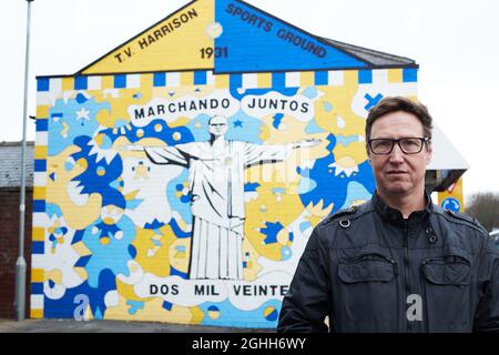 Leeds UnitedÕs Marcelo Bielsa dipinta sul lato degli edifici e delle pareti. Sport Related Street Art ricordando i loro eroi, Picture date 16 dicembre 2020. Il credito dovrebbe essere: John Clifton/Sportimage via PA Images Foto Stock