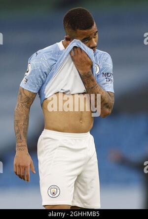 Gabriel Jesus di Manchester City che ha regalato una penalità di primo minuto durante la partita della Premier League all'Etihad Stadium di Manchester. Data foto: 7 marzo 2021. Il credito dovrebbe essere: Darren Staples/Sportimage via PA Images Foto Stock