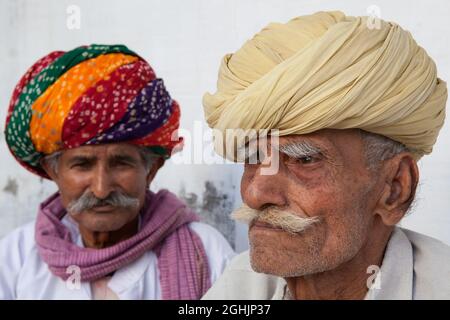 Ritratto di Rajasthani uomini in Bikaner, Rajasthan, India Foto Stock