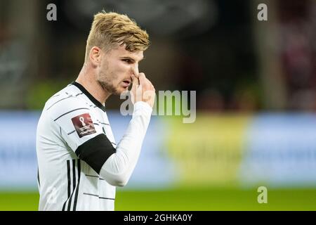 Stoccarda, Germania. 05 settembre 2021. Calcio: Qualificazione Coppa del mondo Europa, Germania - Armenia, fase di gruppo, Gruppo J, Matchday 5, Mercedes-Benz Arena. I gesti di Timo Werner in Germania. Credit: Tom Weller/dpa/Alamy Live News Foto Stock