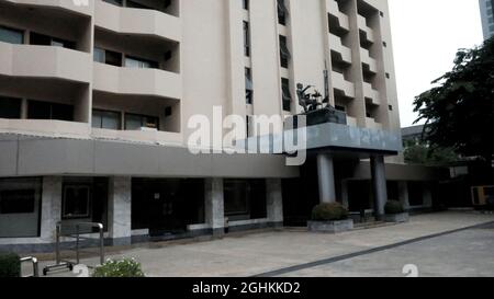 Grace Hotel Bangkok Exterior viewBangkok Exterior View Old Building Khlong Toei Nuea Foto Stock