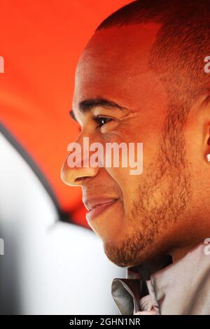 Lewis Hamilton (GBR) McLaren. 06.07.2012. Formula 1 World Championship, Rd 9, Gran Premio di Gran Bretagna, Silverstone, Inghilterra, Giorno della pratica Foto Stock