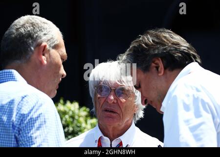 Bernie Ecclestone (GBR). 14.05.2016. Formula 1 World Championship, Rd 5, Gran Premio di Spagna, Barcellona, Spagna, Giorno di qualificazione. Il credito fotografico dovrebbe essere: XPB/Press Association Images. Foto Stock