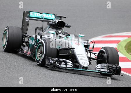 Nico Rosberg (GER) Mercedes AMG F1 W07 Hybrid. 17.05.2016. Test in stagione formula uno, giorno uno, Barcellona, Spagna. Martedì. Il credito fotografico dovrebbe essere: XPB/Press Association Images. Foto Stock