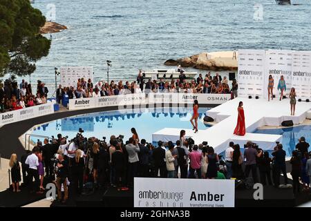 Lo spettacolo di moda Amber Lounge. 27.05.2016. Formula 1 World Championship, Rd 6, Gran Premio di Monaco, Monte Carlo, Monaco, Venerdì. Il credito fotografico dovrebbe essere: XPB/Press Association Images. Foto Stock