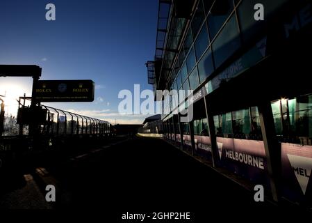 Atmosfera del circuito. 23.03.2017. Formula 1 World Championship, Rd 1, Australian Grand Prix, Albert Park, Melbourne, Australia, giorno di preparazione. Il credito fotografico dovrebbe essere: XPB/Press Association Images. Foto Stock