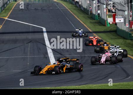 Nico Hulkenberg (GER) Renault Sport F1 Team RS17. 26.03.2017. Formula 1 World Championship, Rd 1, Australian Grand Prix, Albert Park, Melbourne, Australia, Race Day. Il credito fotografico dovrebbe essere: XPB/Press Association Images. Foto Stock