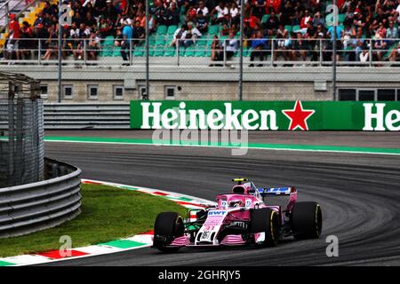 Esteban OCON (fra) Racing Point Force India F1 VJM11. 31.08.2018. Campionato del mondo formula 1, Rd 14, Gran Premio d'Italia, Monza, Italia, Giorno della pratica. Il credito fotografico dovrebbe essere: XPB/Press Association Images. Foto Stock