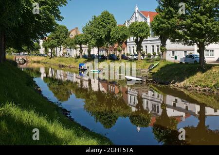 Gracht, Friedrichstadt, Frisia settentrionale, Schleswig-Holstein, Germania Foto Stock