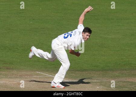 CHESTER LE STREET, REGNO UNITO. 6 SETTEMBRE Matthew Potts of Durham Bowls durante la partita LV= County Championship tra il Durham County Cricket Club e il Glamorgan County Cricket Club presso Emirates Riverside, Chester le Street martedì 7 settembre 2021. (Credit: Will Matthews | MI News) Credit: MI News & Sport /Alamy Live News Foto Stock