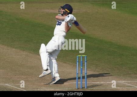 CHESTER LE STREET, REGNO UNITO. 6 SETTEMBRE Andrew Salter di Glamorgan pipistrelli durante la partita LV= County Championship tra il Durham County Cricket Club e il Glamorgan County Cricket Club presso Emirates Riverside, Chester le Street martedì 7 settembre 2021. (Credit: Will Matthews | MI News) Credit: MI News & Sport /Alamy Live News Foto Stock