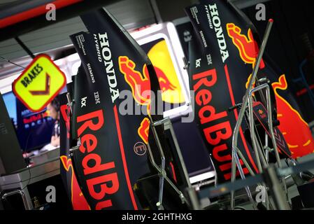 Coperchi motore Red Bull Racing RB15. 19.09.2019. Formula 1 World Championship, Rd 15, Singapore Grand Prix, Marina Bay Street Circuit, Singapore, Preparation Day. Il credito fotografico dovrebbe essere: XPB/Press Association Images. Foto Stock
