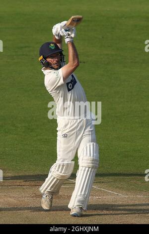 CHESTER LE STREET, REGNO UNITO. 7 SETTEMBRE Andrew Salter di Glamorgan pipistrelli durante la partita LV= County Championship tra il Durham County Cricket Club e il Glamorgan County Cricket Club presso Emirates Riverside, Chester le Street martedì 7 settembre 2021. (Credit: Will Matthews | MI News) Credit: MI News & Sport /Alamy Live News Foto Stock