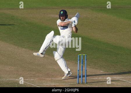 CHESTER LE STREET, REGNO UNITO. 7 SETTEMBRE Andrew Salter di Glamorgan pipistrelli durante la partita LV= County Championship tra il Durham County Cricket Club e il Glamorgan County Cricket Club presso Emirates Riverside, Chester le Street martedì 7 settembre 2021. (Credit: Will Matthews | MI News) Credit: MI News & Sport /Alamy Live News Foto Stock