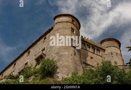 Il Castello di Carpinone fu probabilmente costruito in epoca normanna e dal momento della sua costruzione fino alla fine del XIII secolo il buil Foto Stock