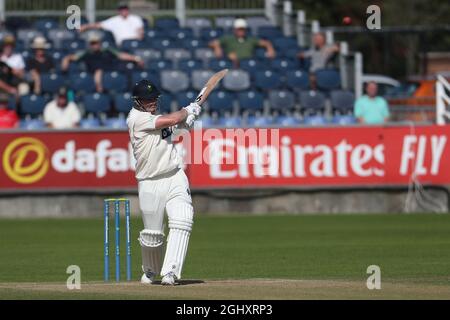 CHESTER LE STREET, REGNO UNITO. 7 SETTEMBRE Dan Douthwaite di Glamorgan batting durante la partita LV= County Championship tra il Durham County Cricket Club e il Glamorgan County Cricket Club presso Emirates Riverside, Chester le Street martedì 7 settembre 2021. (Foto di: Mark Fletcher | MI News) Credit: MI News & Sport /Alamy Live News Foto Stock