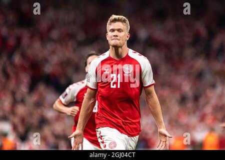 Copenaghen, Danimarca. 07 settembre 2021. Andreas Cornelius (21) di Danimarca segna per 5-0 anni durante la Coppa del mondo UEFA tra Danimarca e Israele al Parken di Copenaghen. (Photo credit: Gonzales Photo - Dejan Obretkovic). Foto Stock