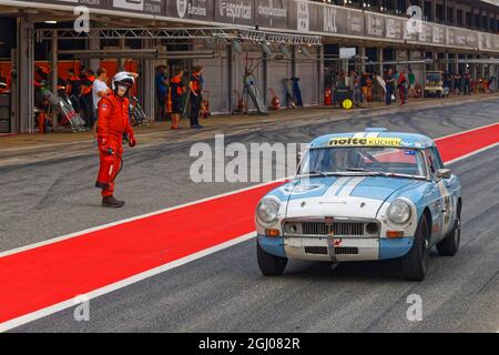 BARCELLONA, SPAGNA, 3 settembre 2021 : Old Touring Cars supportano la gara durante le 24 ore Series by Hancook sul circuito di Barcellona. Foto Stock