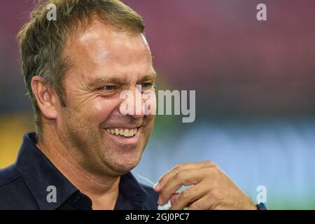 DFB Headcoach Hansi Flick , Bundestrainer, Nationaltrainer, intervista TV nella partita GERMANIA - ARMENIA 6-0 qualifica per i Campionati del mondo 2022, WM quali, Stagione 2021/2022, Settembre 5, 2021 a Stoccarda, Germania. (Armeno) © Peter Schatz / Alamy Live News Foto Stock