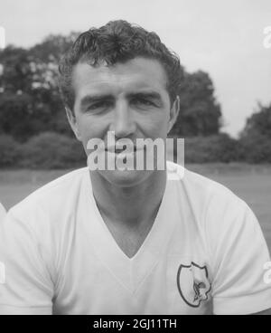 BOBBY SMITH - RITRATTO DEL CALCIATORE, TOTTENHAM HOTSPUR FOOTBALL CLUB, SPURS FC - 5 AGOSTO 1961 Foto Stock