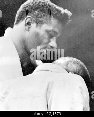 PUGILI SONNY LISTON E FLOYD PATTERSON IN AZIONE ; 26 SETTEMBRE 1962 Foto Stock