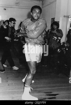 (Muhammad Ali) Cassius Clay addestramento del pugile americano Foto Stock