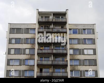 PRAGA, REPUBBLICA CECA - 23 giu 2010: Un'architettura brutalista a Letnany, Praga Foto Stock